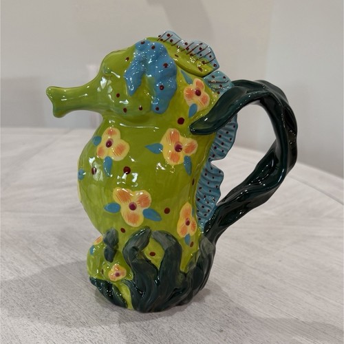 Blue sky seahorse - seahorse, pitcher