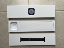 Apple watch series - 8, box