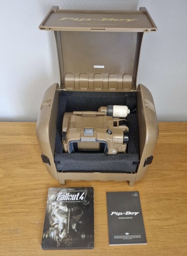 Fallout pip boy collectors - fallout,