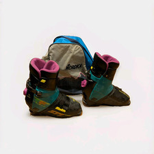 Vintage Retro Raichle 577 Ski