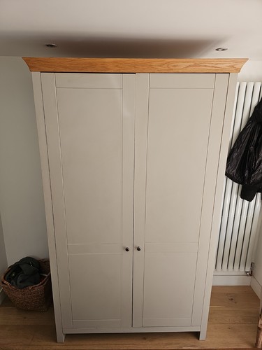 Freestanding tall larder - freestanding,