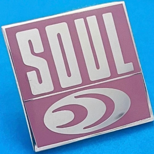 Northern soul pink enamel pin - pink,