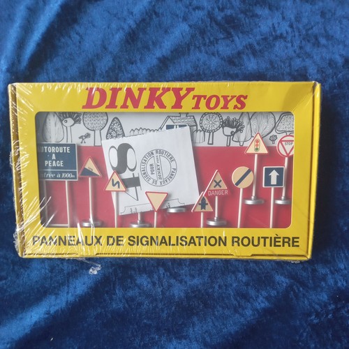 Dinky toys 593 - 593, traffic