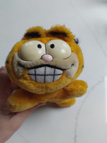 Vintage 1980 garfield plush - 1980's,
