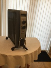 Heater, Bionnaire convection, 220 -240V, grey on castors