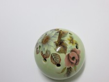 Cottage Ye Olde Vintage