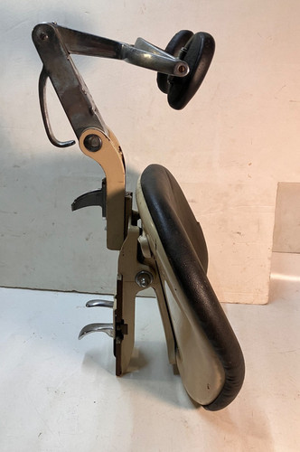 Antique barber dentist or - /,