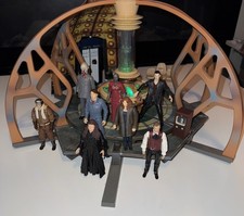 Doctor Who TARDIS Playset Electronic Console Rare Vintage 10th Doctor & Figures