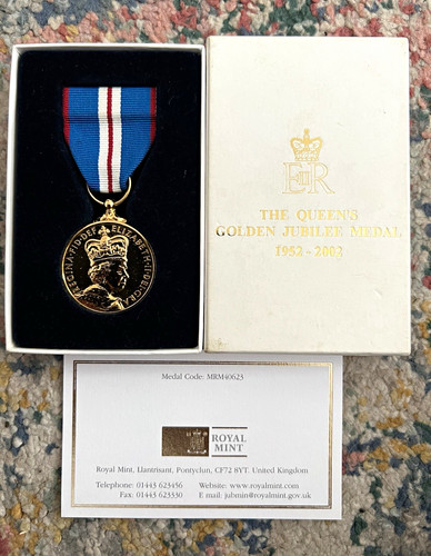 Royal mint queen - royal,