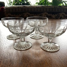 Art Deco Dessert Champagne