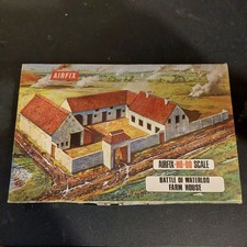 Airfix HO-OO  Battle of Waterloo Farm House