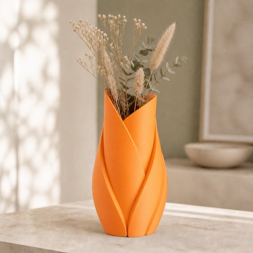 Modern sculptural leaf vase - sculptural,
