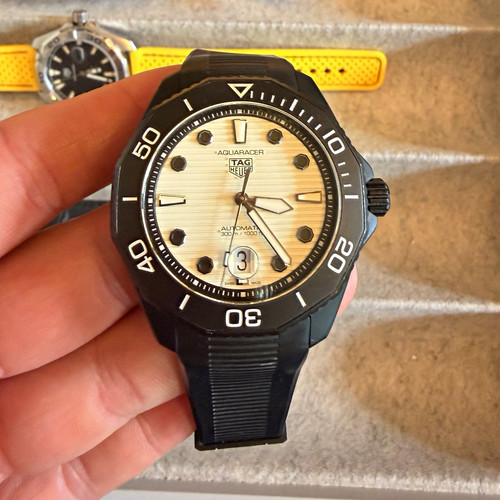 Tag heuer aquaracer night - heuer,