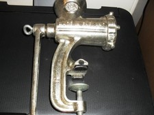 Meat Mincer; Grinder; vintage Metal Cast Iron; Made in England; size No. 5