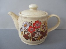 A Retro Vintage SADLER Ceramic Teapot with Flowers C.1970’s 3-4 Cups England