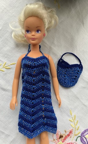 Sindy barbie doll clothes hand - barbie,