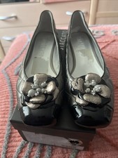 Ladies Decorative Shoes, Size