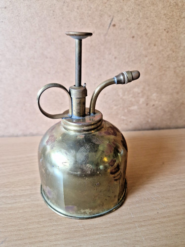 Vintage brass plant water - brass,