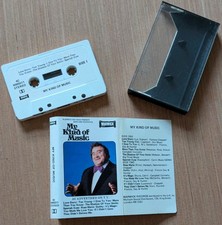 Bernard Manning (Sings) 'My