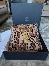 VERSACE "V" Designer soft