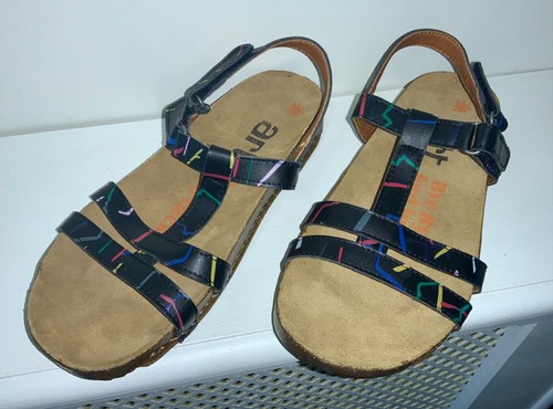 Art company footbed - company,