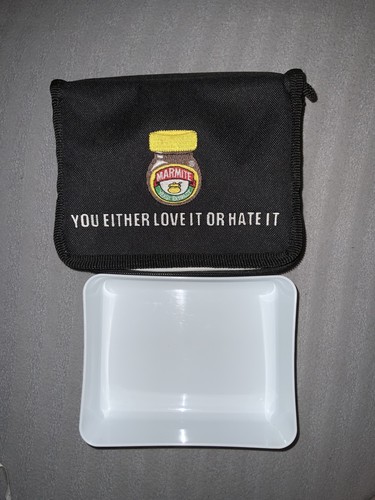 Marmite sandwich lunch box - sandwich, box/bag