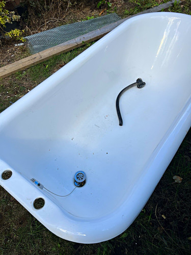 Freestanding cast iron - iron, roll