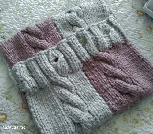 Hand knitted cushion cover