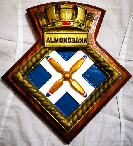 Rnaw almondbank ship crest - rnaw,