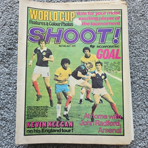 1974 shoot football magazines - shoot,