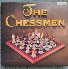 THE CHESSMEN ANCIENT ROME CHESS SET REF 20506 HAND PAINTED 2001 **PIECES ONLY**