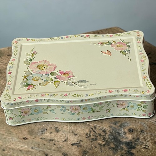 Vintage 1980s floral - 1980s, country