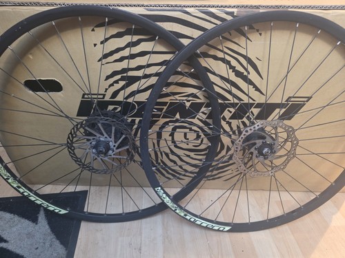 Carrera 650b wheels - 650b,