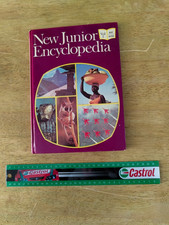 New Junior Encyclopedia 1974 Volume 1 Out Of 18 