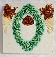 CHARMING ART NOUVEAU  ANTIQUE