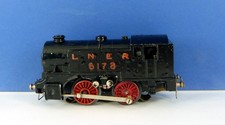 PRE WAR TRIX TWIN 3 RAIL AC 4/515 LNER GOODS 0-4-0 TANK LOCOMOTIVE