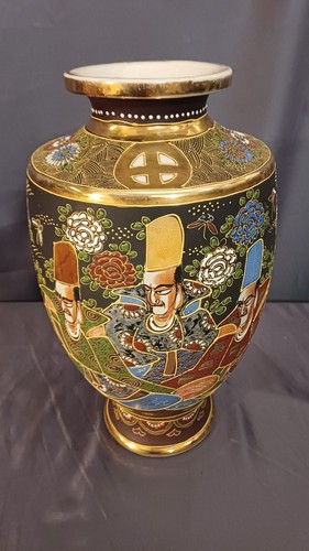 Large 1930 satsuma vase - large,