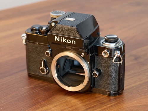 Nikon black dp 11 - nikon,