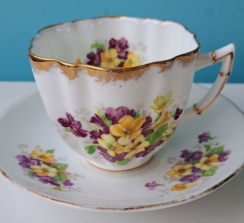 Victoria cup and - victoria, c