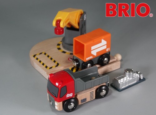 Brio magnetic crane and - brio,
