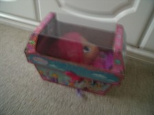 BOXED  SHIMMER & SHINE LARGE HAIRDRESSER DOLL HEAD + PERFUME BOTTLE & HAIR BITS