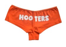 NEW! HOOTERS MEDIUM ORANGE