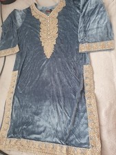 Velvet Shalwar Kameez L
