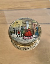 Vintage Halcyon Days Christmas 1978 Enamels Lidded Trinket Pill Box