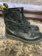 Dr. Martens Vonda Leather