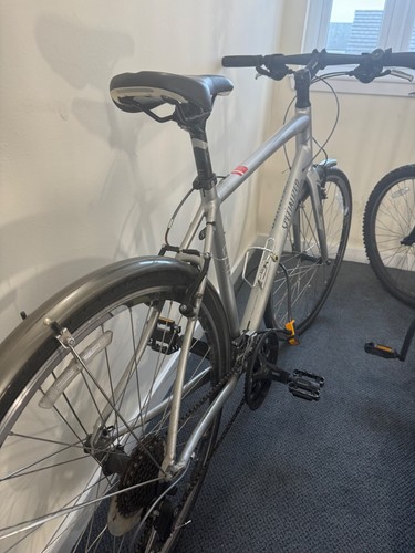 Specialized sirrus elite bike - sirrus,