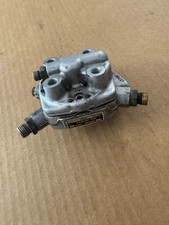 Mercedes 201 190E 124 E Class 102 Fuel Divider Metering Head 0438101026 e11374