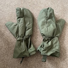 British Army Mittens Outer