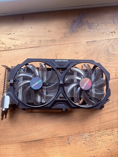 Gigabyte windforce 270oc - gigabyte, r9