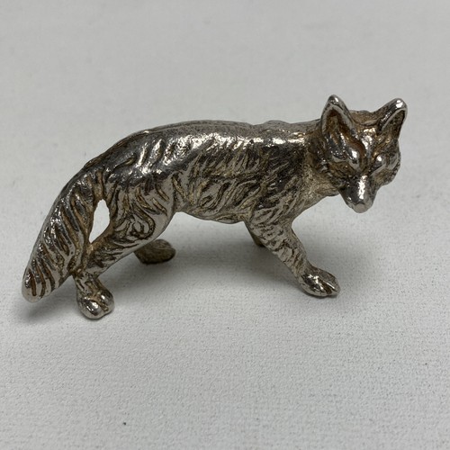 Small fox ornament - (refjoh18),